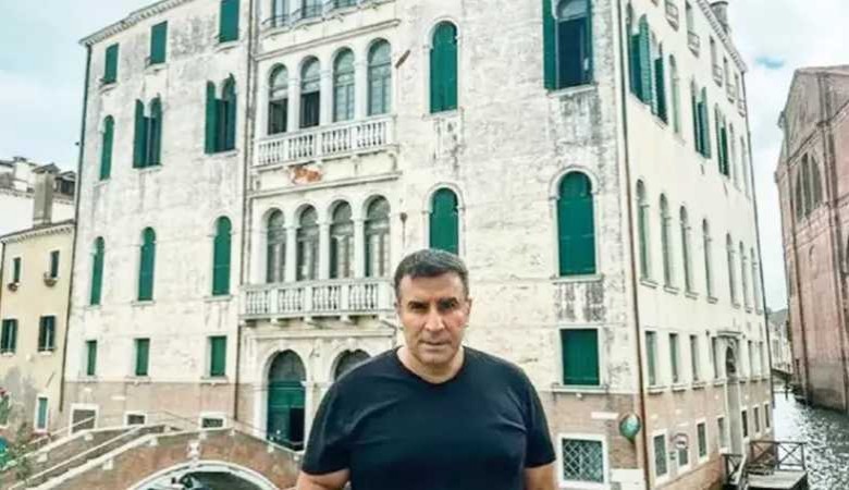 İstanbul'da daire fiyatına Venedik'te saray aldı