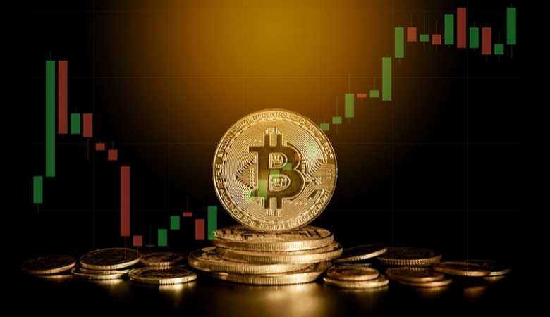 Bitcoin 18 ayın zirvesinde