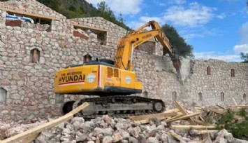 Kaç'ta kaçak 3 bin 719 yapı yıkılacak