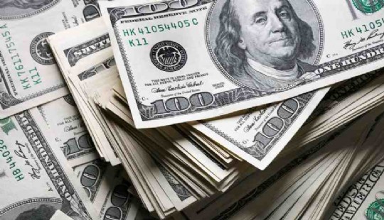Dolar kuru 19 TL'yi aştı!