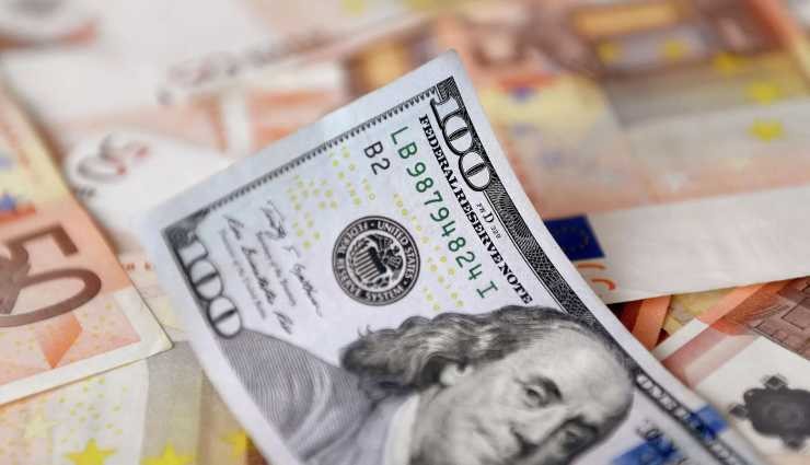 Dolar ve euro yeni haftaya nasıl başladı?
