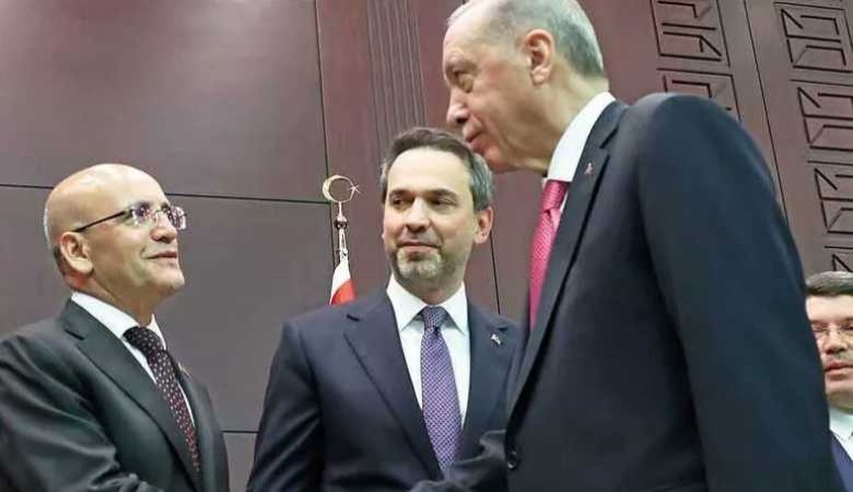 Bakan Şimşek, Cumhurbaşkanı Erdoğan'ı faiz artışına nasıl ikna etti?