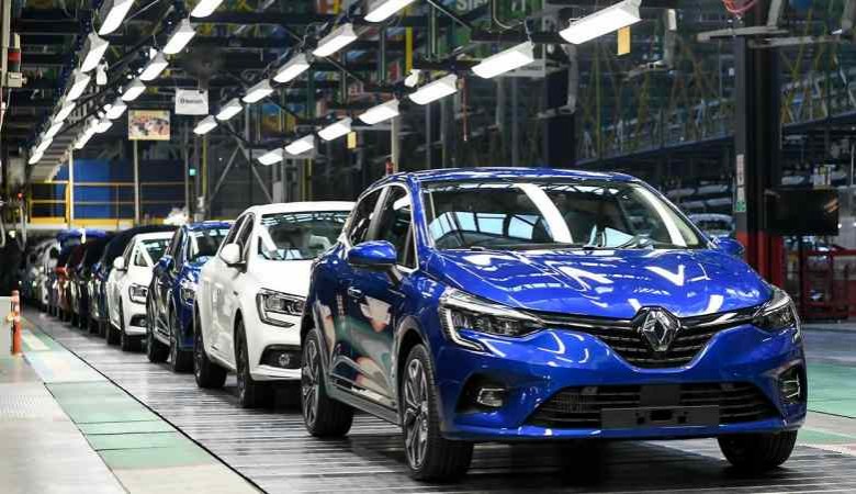 Renault'tan otomobil fiyatlarına dev zam