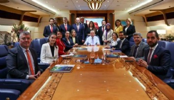 Erdoğan'ın uçağına yeni kimler bindi?