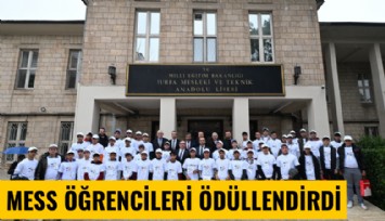 MESS, deprem bölgesini yine yalnız bırakmadı: Başarılı öğrencileri ödüllendirdi