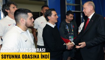Erdoğan maç sonrası soyunma odasına indi
