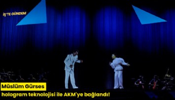 Müslüm Gürses hologram teknolojisi ile AKM'ye bağlandı!